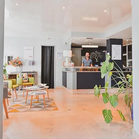 Hotel The Originals Boutique, Du Pont Roupt, Mende