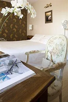 The Originals Boutique, Du Pont Roupt, Mende