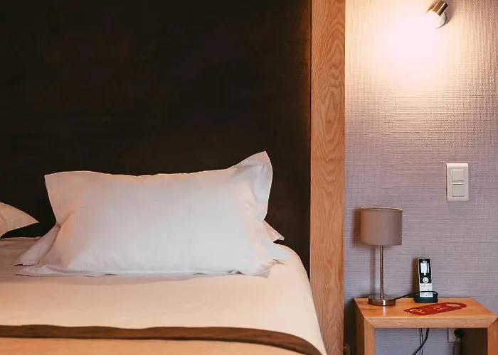 Hotel The Originals Boutique, Du Pont Roupt,