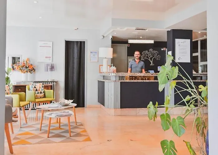 Hotel The Originals Boutique, Du Pont Roupt, Mende